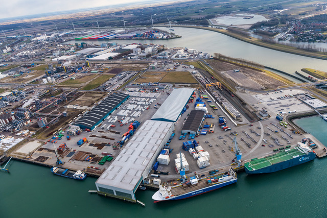 CLdN acquires Distriport terminal of Broekman Logistics in Rotterdam